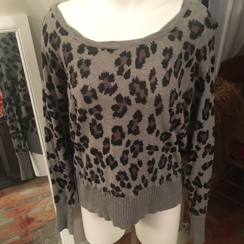 DKNY Jeans leopard print 100% cotton sweater